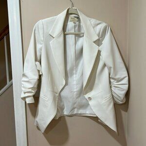 White Elizabeth and James Blazer size 6